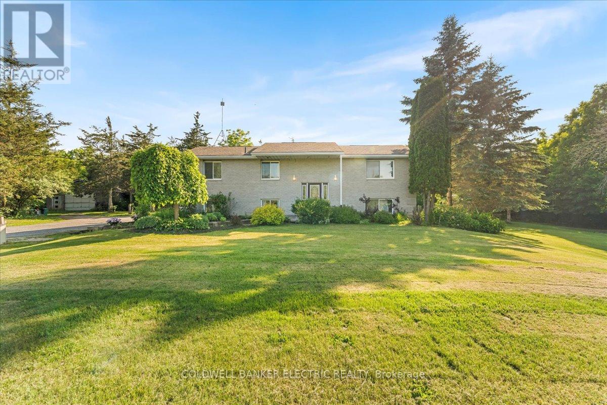 15 Mcintyre Road, Prince Edward County, Ontario  K0K 1A0 - Photo 2 - X12231905