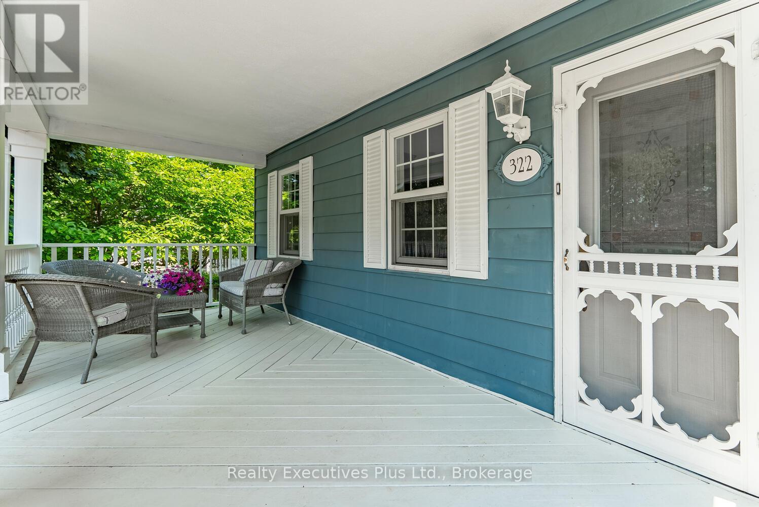 Property at 322 PINE AVENUE image 3