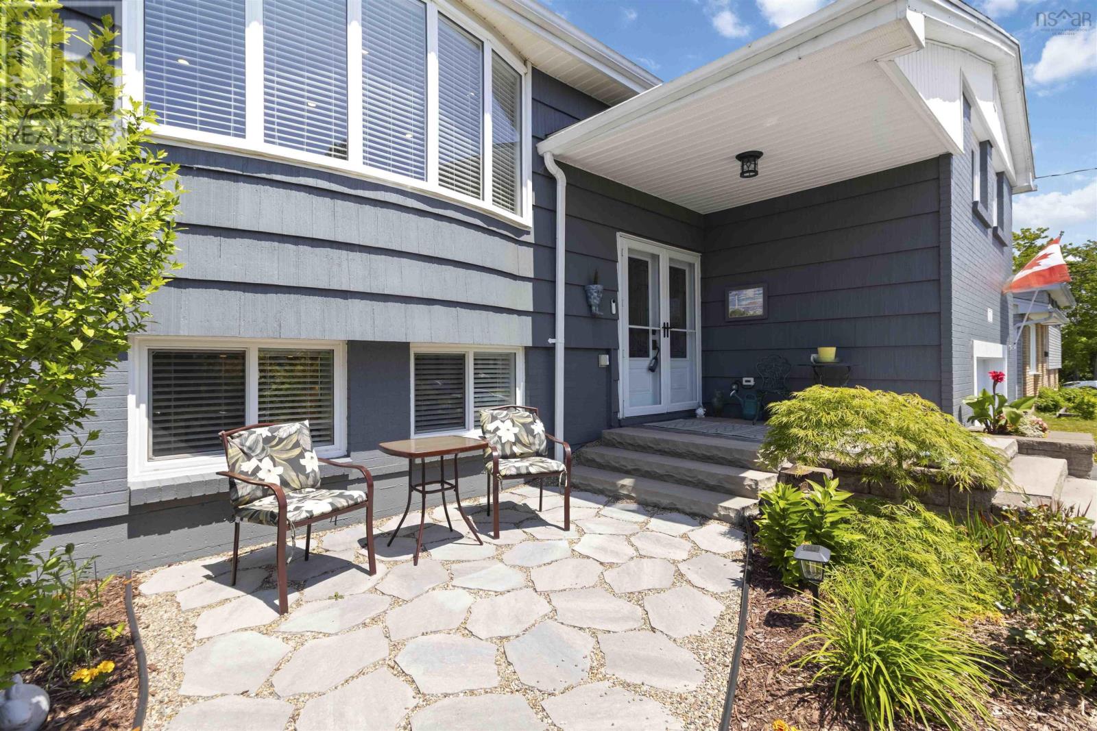 Property at 71 Dorothea Drive image 3