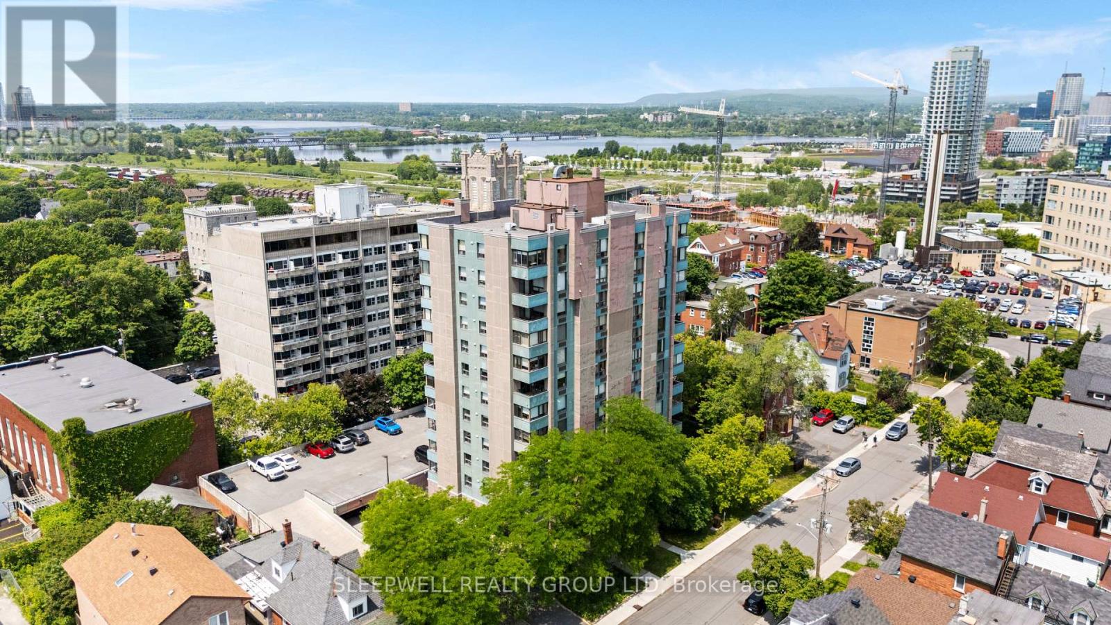 Property at 704 - 40 ARTHUR STREET image 3