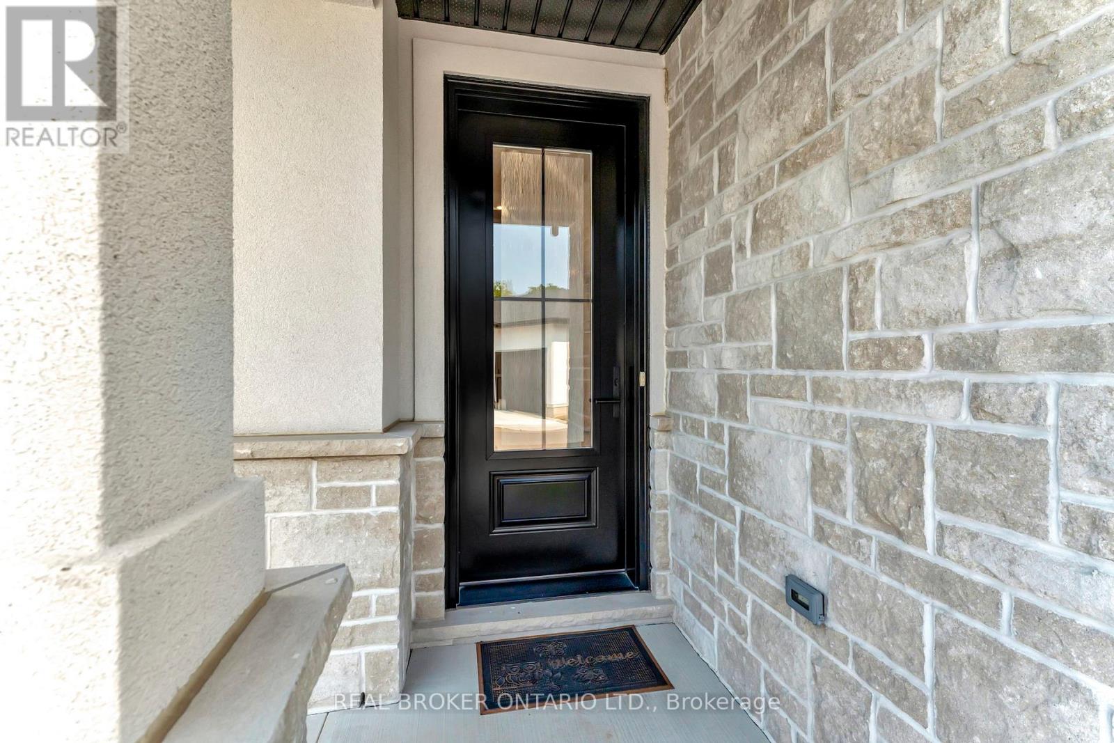 6 - 5 John Pound Road, Tillsonburg, Ontario  N4G 5X3 - Photo 6 - X12154392