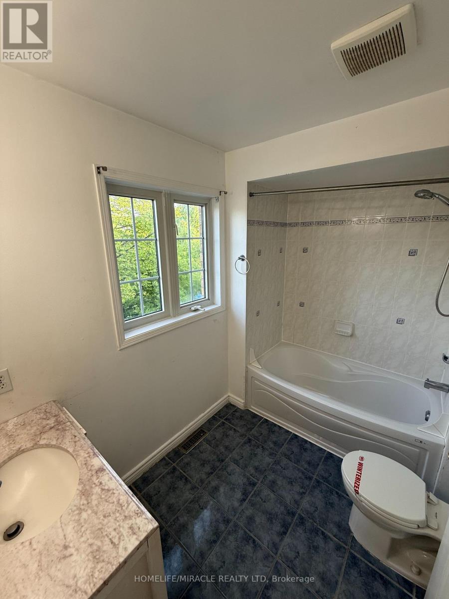 10 Wuthering Heights Road, Toronto (Rouge), Ontario  M1C 5H6 - Photo 14 - E12231642