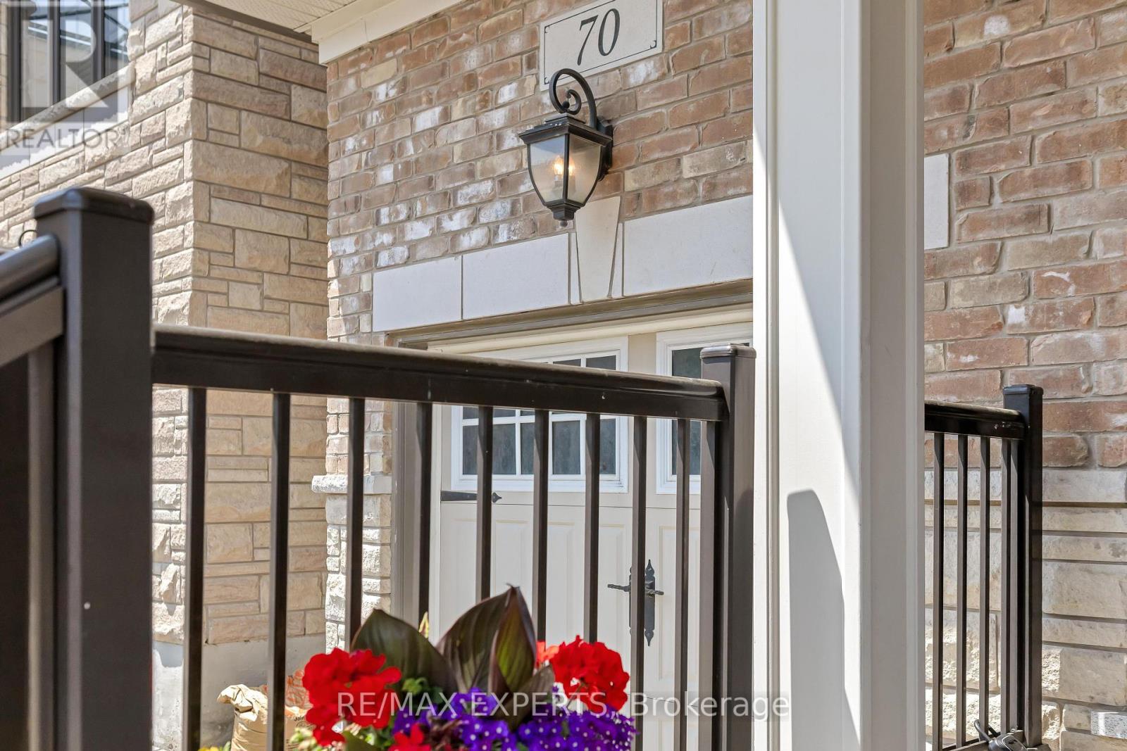 Property at 70 FAUST RIDGE image 4