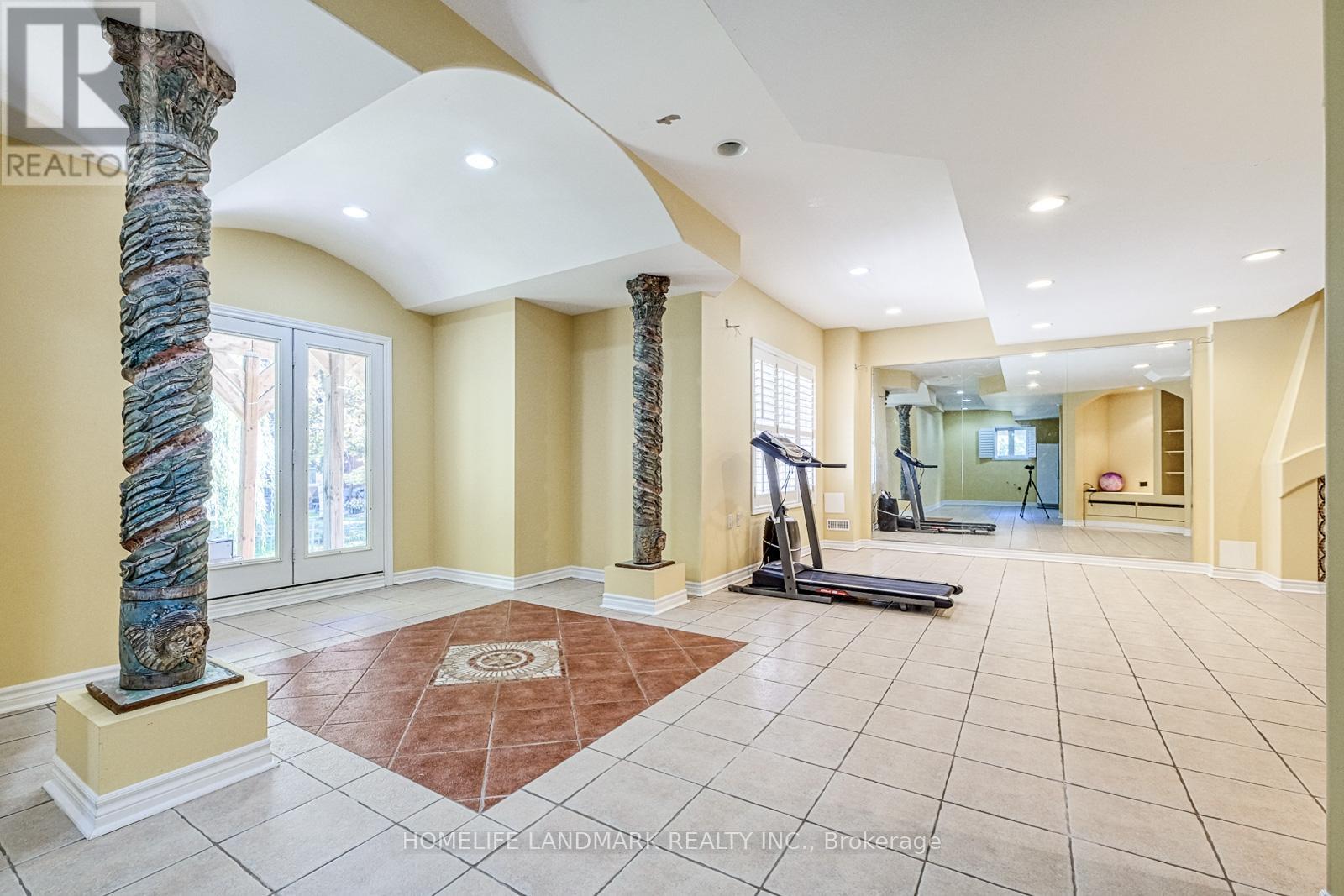 9 Chantilly Crescent, Richmond Hill, Ontario  L4C 0K1 - Photo 28 - N12231652