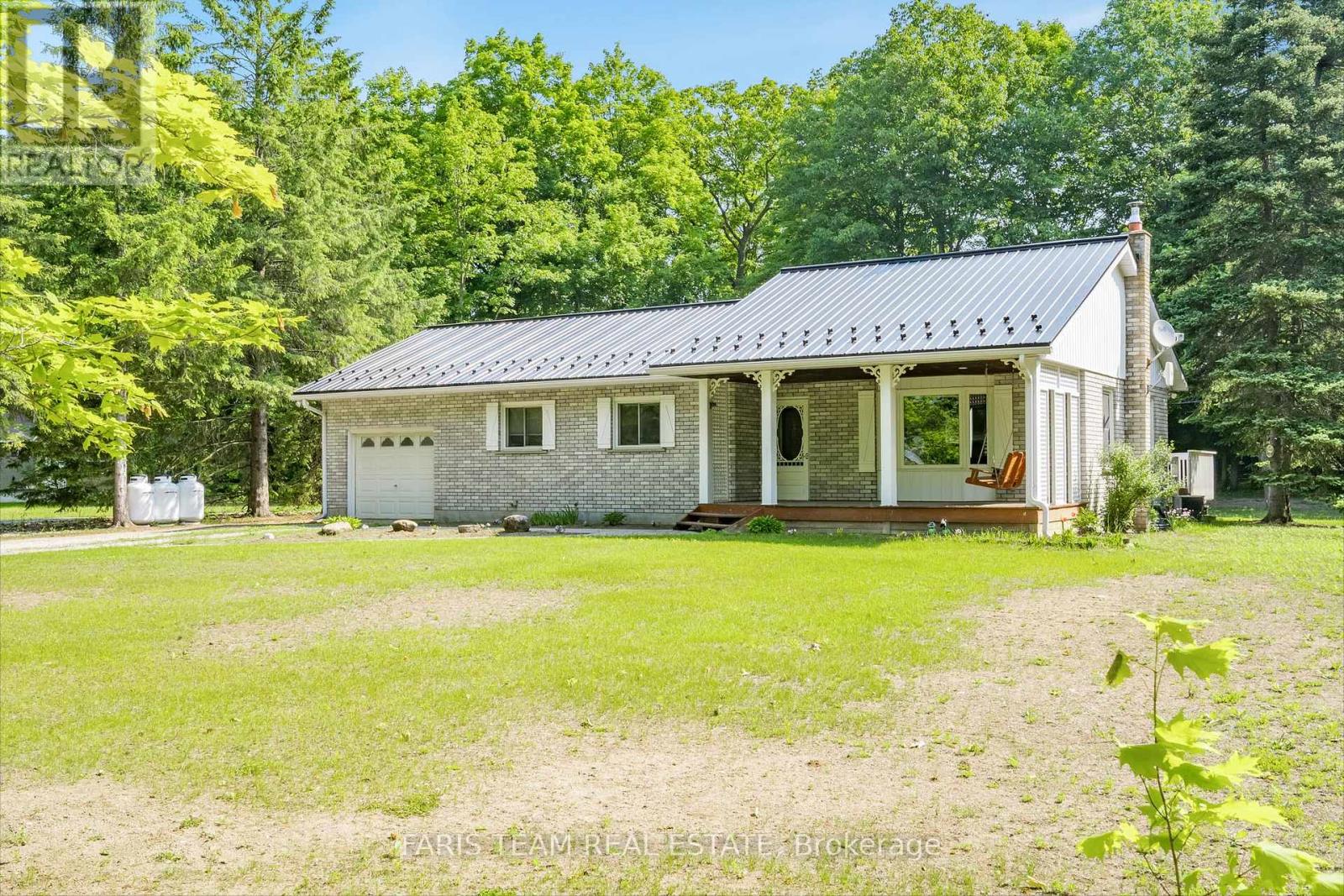 Property at 1941 VESPRA VALLEY ROAD image 3
