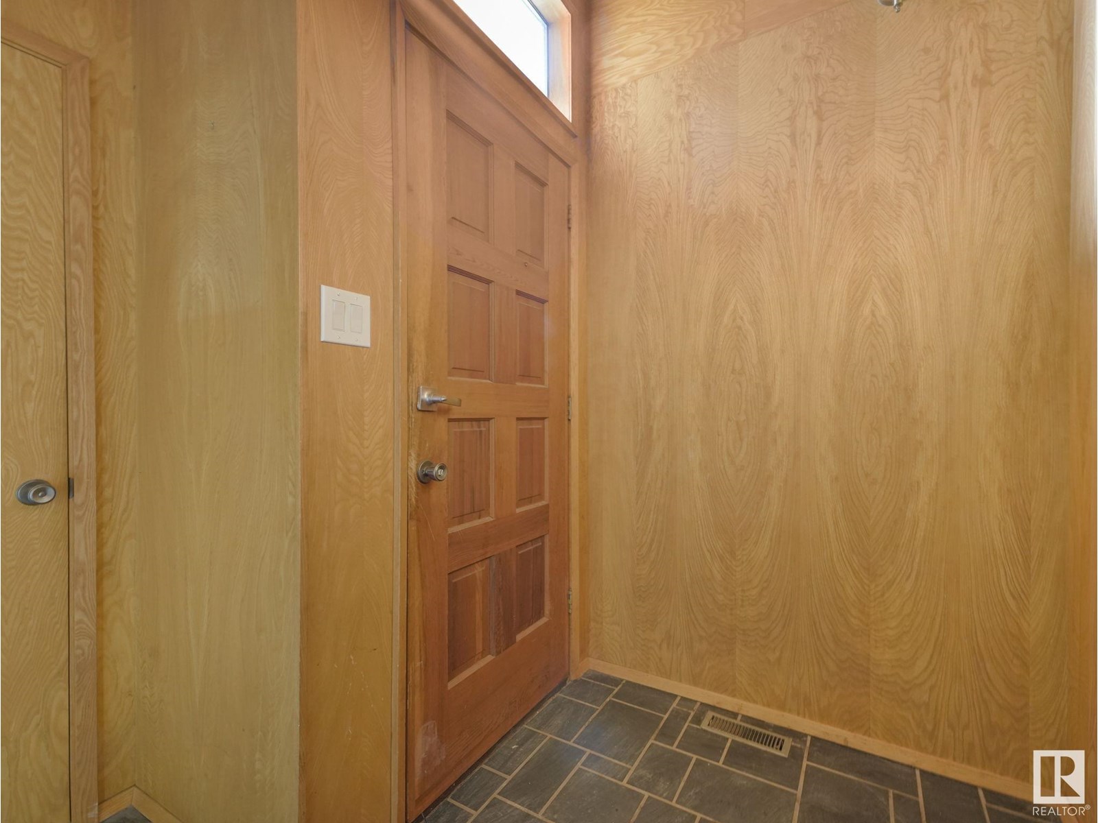 Property at 53003 RGE ROAD 223 image 2