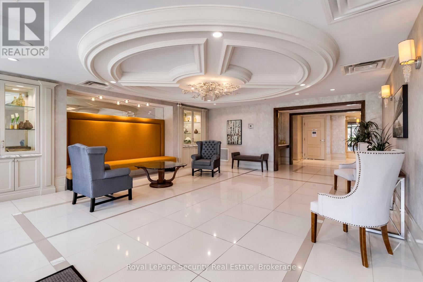 Property at 210 - 50 VIA ROSEDALE WAY image 4