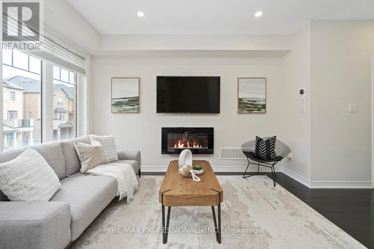 Property at 22 HAYMARKET DRIVE image 1