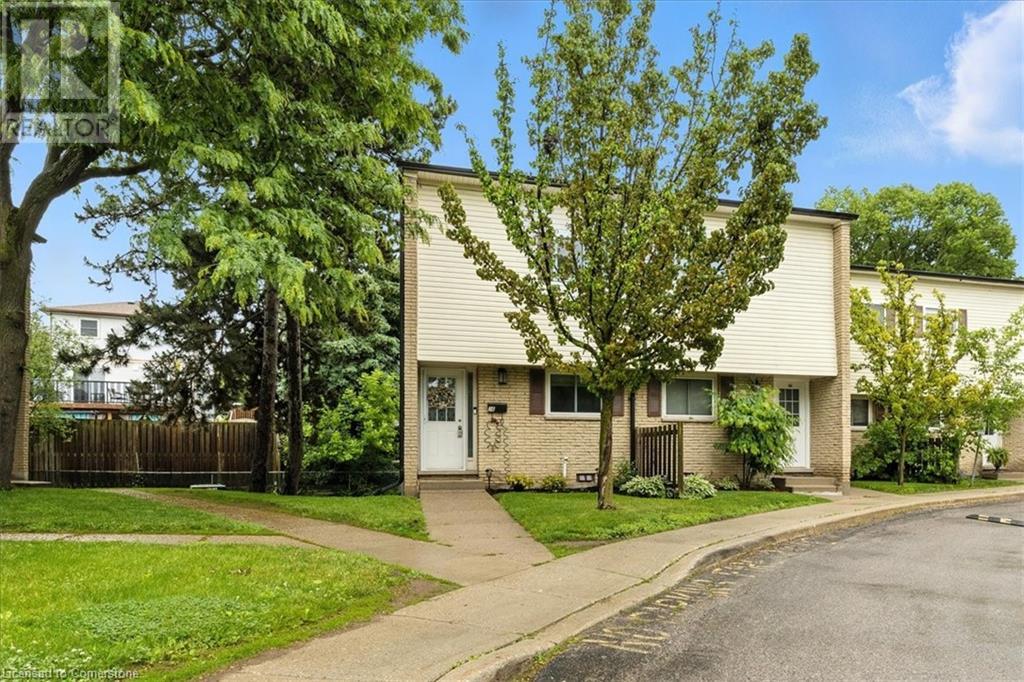 Property at 211 VERONICA Drive Unit# 26 image 1