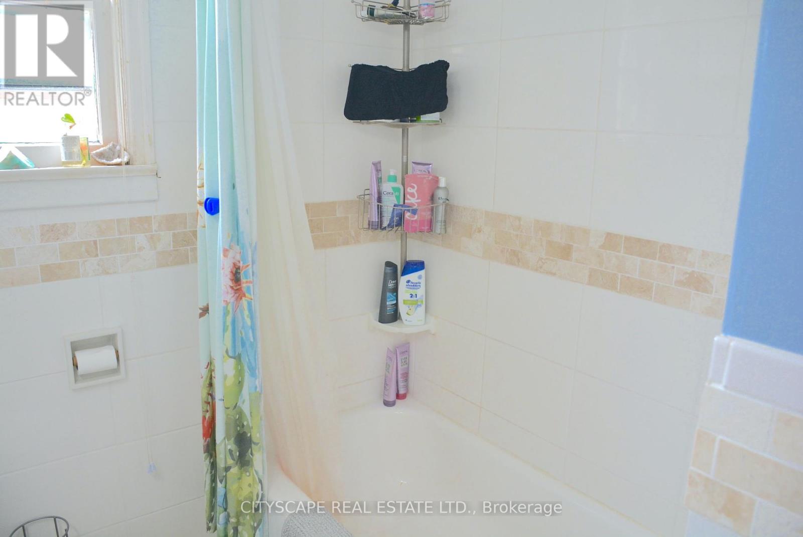 40 Elgin Street N, Cambridge, Ontario  N1R 5G9 - Photo 12 - X12231645