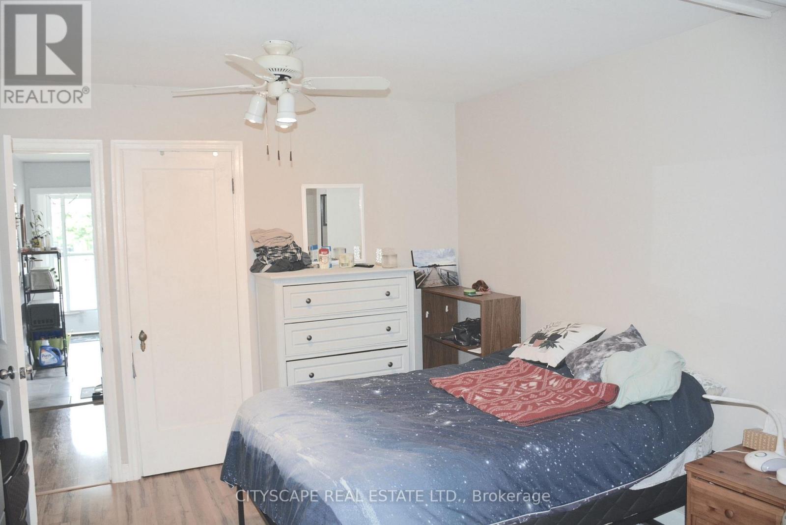 40 Elgin Street N, Cambridge, Ontario  N1R 5G9 - Photo 23 - X12231645