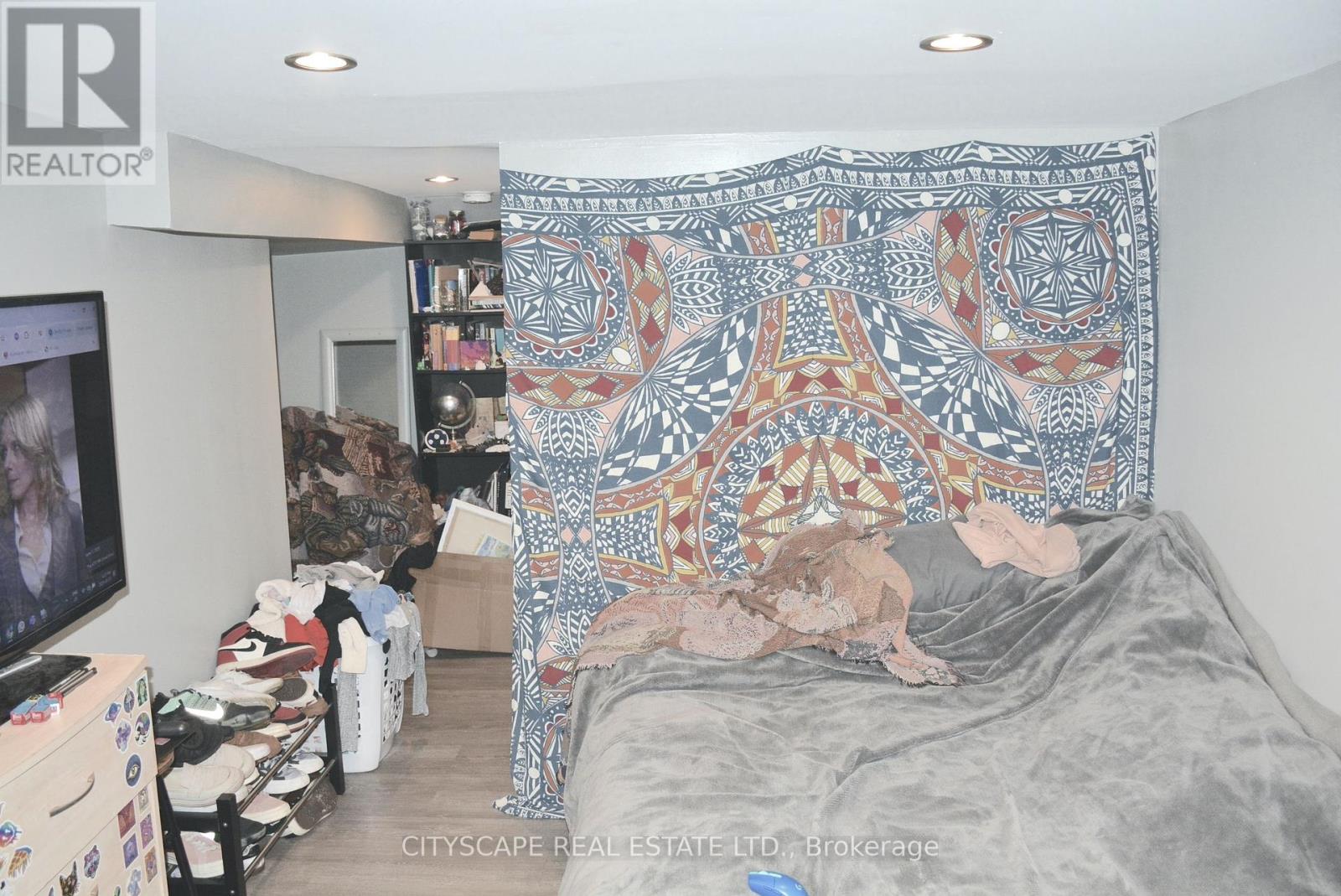 40 Elgin Street N, Cambridge, Ontario  N1R 5G9 - Photo 31 - X12231645