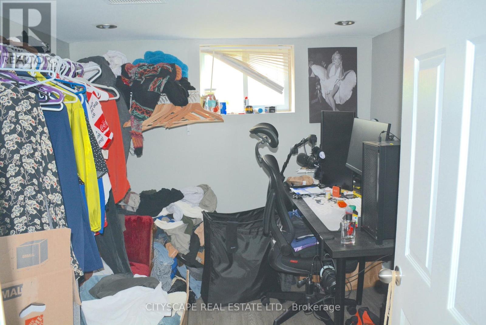 40 Elgin Street N, Cambridge, Ontario  N1R 5G9 - Photo 32 - X12231645