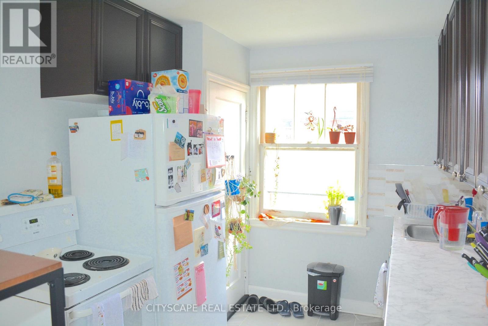 40 Elgin Street N, Cambridge, Ontario  N1R 5G9 - Photo 7 - X12231645
