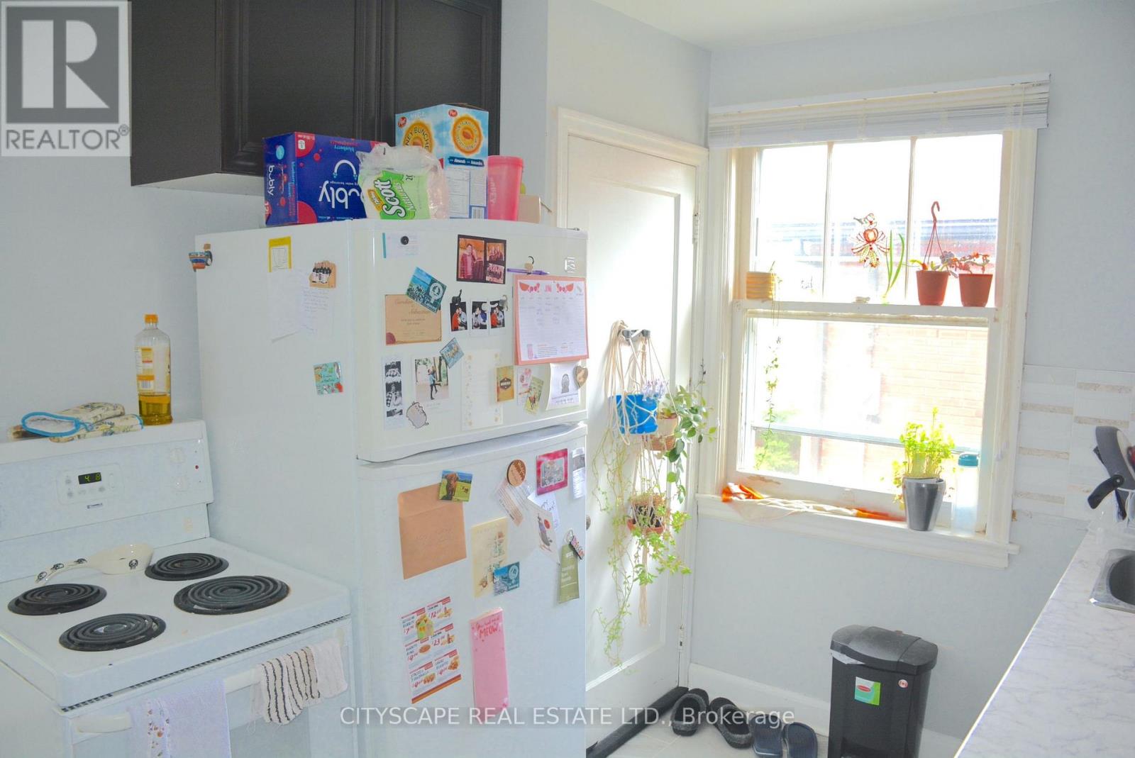 40 Elgin Street N, Cambridge, Ontario  N1R 5G9 - Photo 8 - X12231645