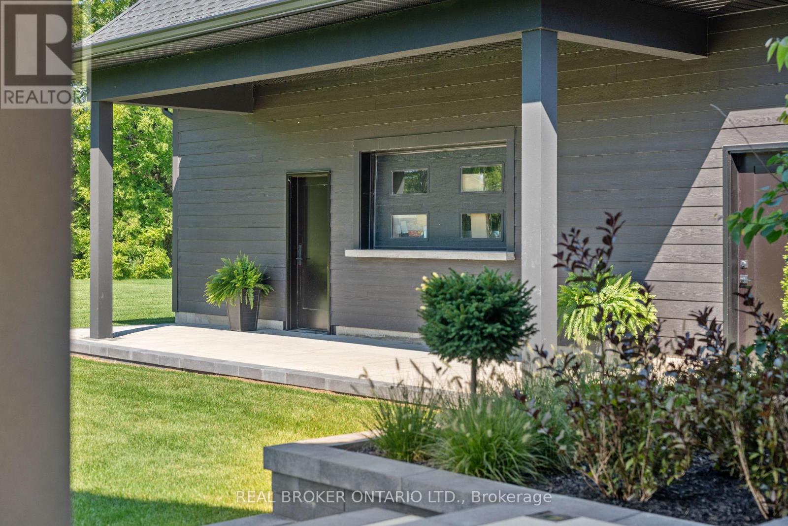 11 August Crescent, Norwich (Otterville), Ontario  N0J 1R0 - Photo 42 - X12231835