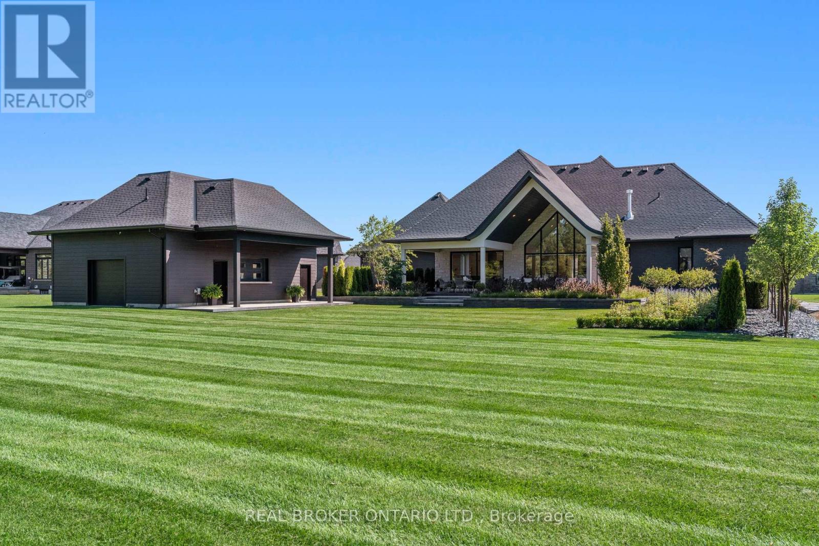 11 August Crescent, Norwich (Otterville), Ontario  N0J 1R0 - Photo 43 - X12231835
