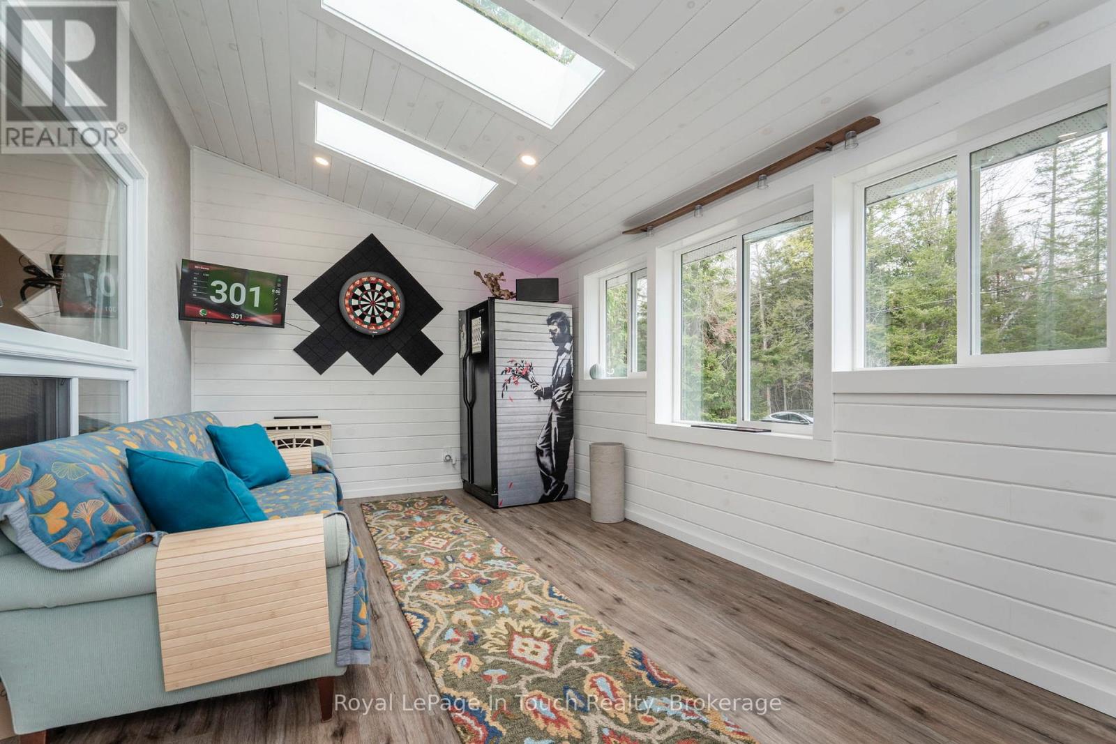 Property at 83 KING ROAD image 3