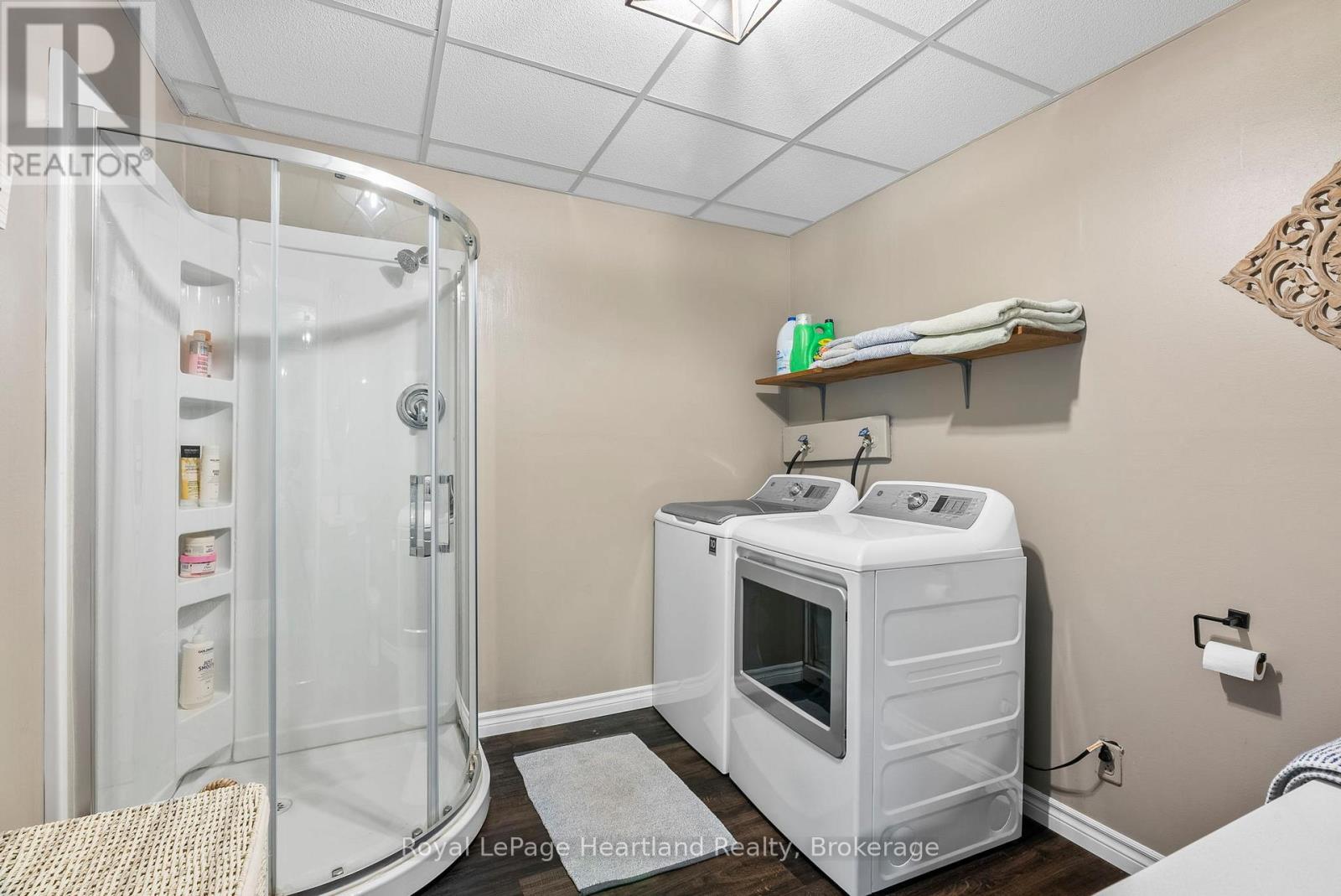 33 Allan Street, Minto, Ontario  N0G 1M0 - Photo 7 - X12232020