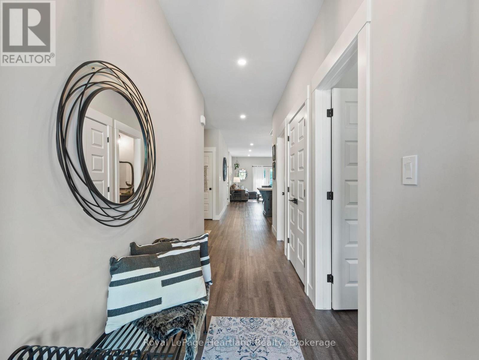 3 Eugene Street, Bluewater, Ontario  N0M 1G0 - Photo 4 - X12232031