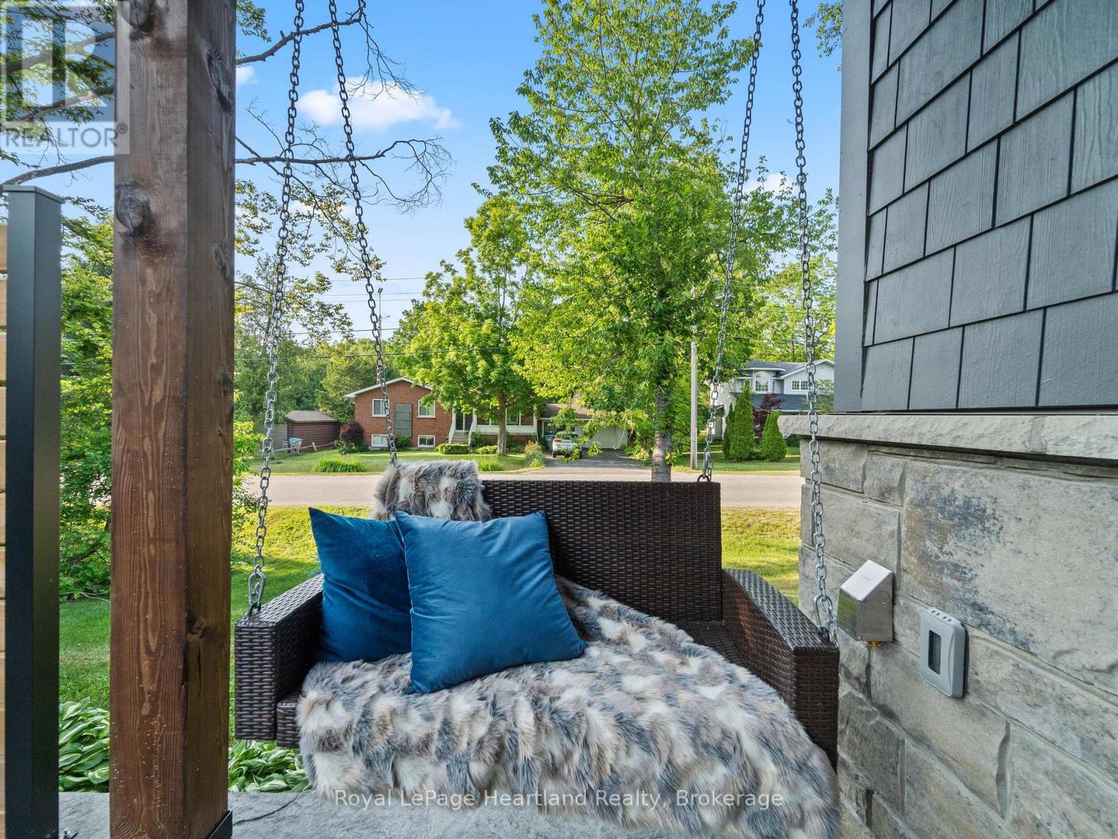3 Eugene Street, Bluewater, Ontario  N0M 1G0 - Photo 43 - X12232031