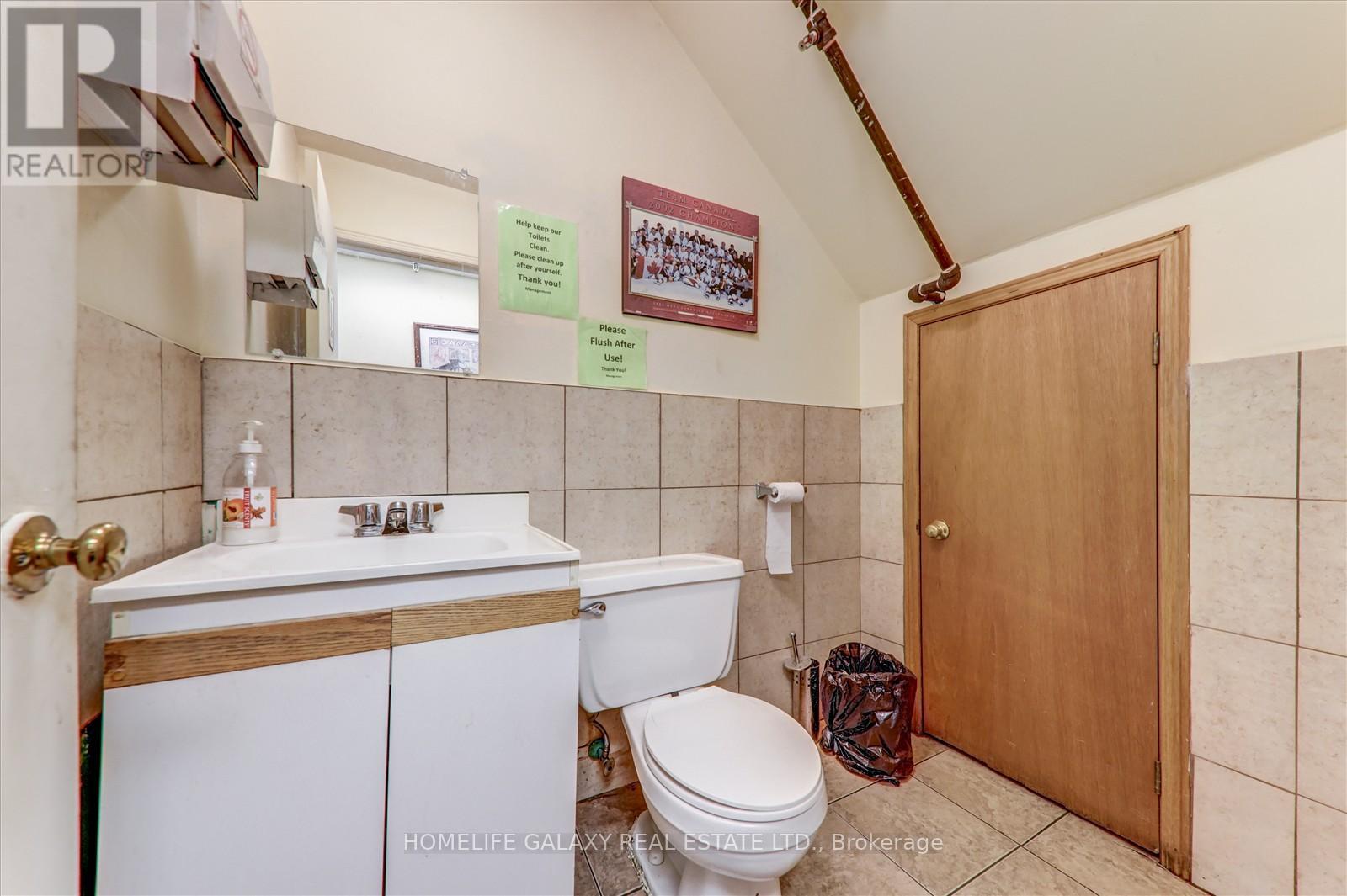 290 Healey Road, Caledon (Bolton West), Ontario  L7E 1C9 - Photo 35 - W12213519