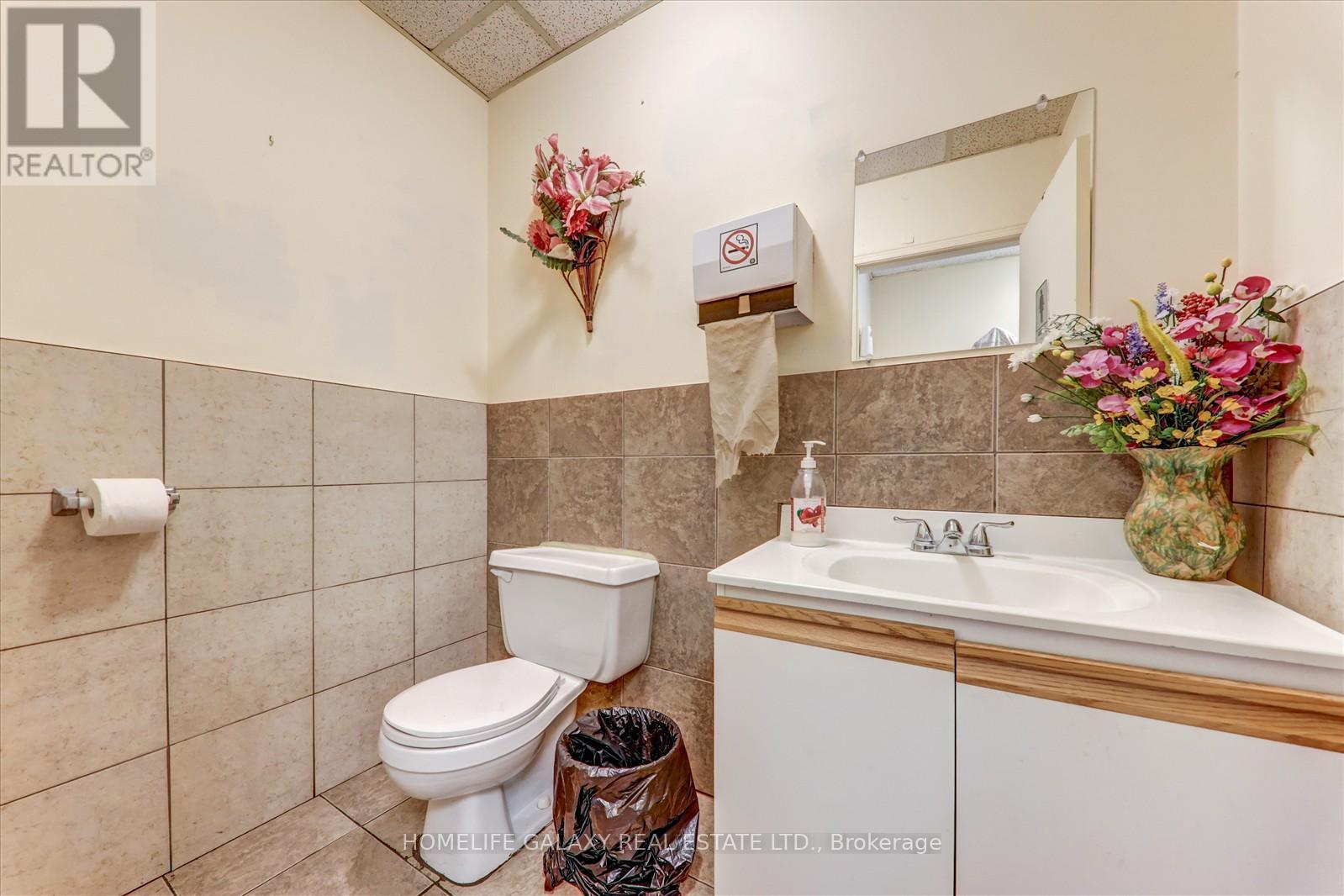 290 Healey Road, Caledon (Bolton West), Ontario  L7E 1C9 - Photo 36 - W12213519