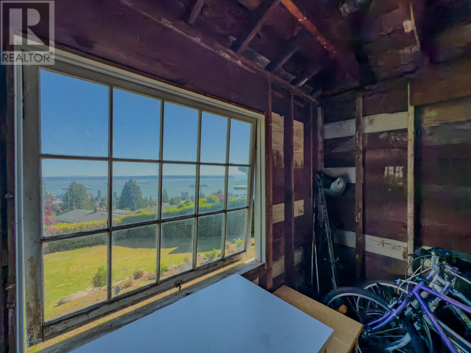 1960 Orchard Way, West Vancouver, British Columbia  V7V 4G3 - Photo 31 - R3017651