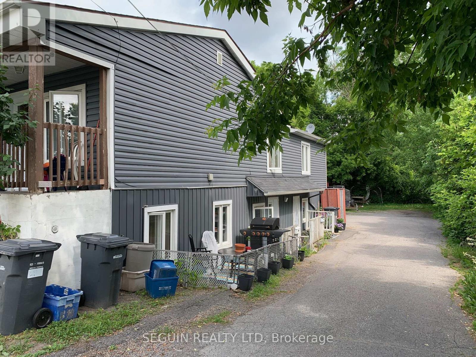 645-647a-647b Higginson Street, Hawkesbury, Ontario  K6A 1G9 - Photo 2 - X12231990