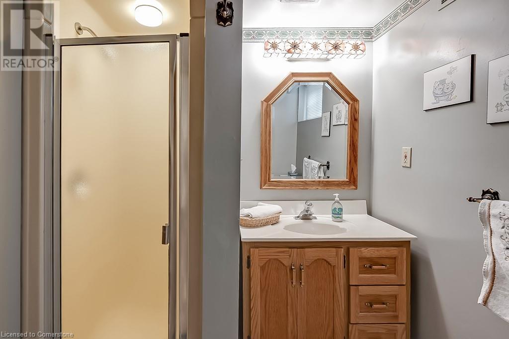 327 Strathcona Drive, Burlington, Ontario  L7L 2E2 - Photo 33 - 40741608