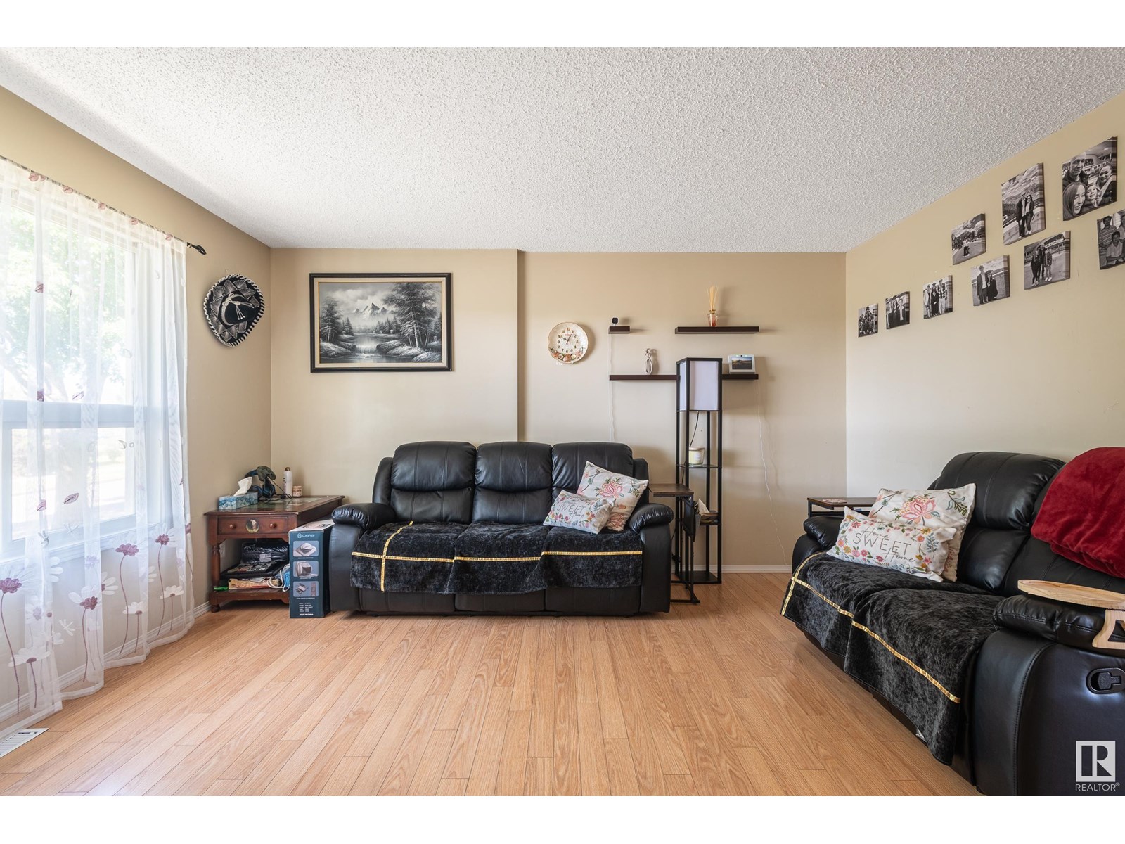 Property at 67C Mission AV image 3
