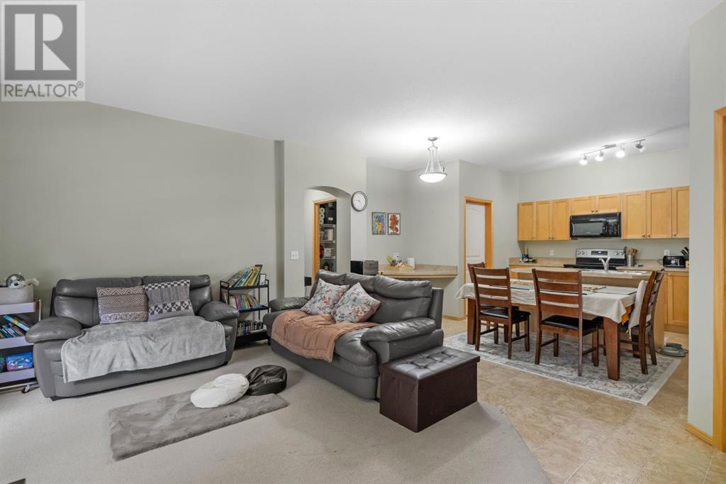 Property at 103, 151 Panatella Landing NW image 2