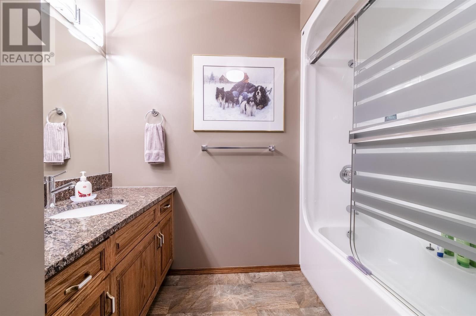 110 Lakeside Crescent, Kenora, Ontario  P9N 4H4 - Photo 33 - TB251757