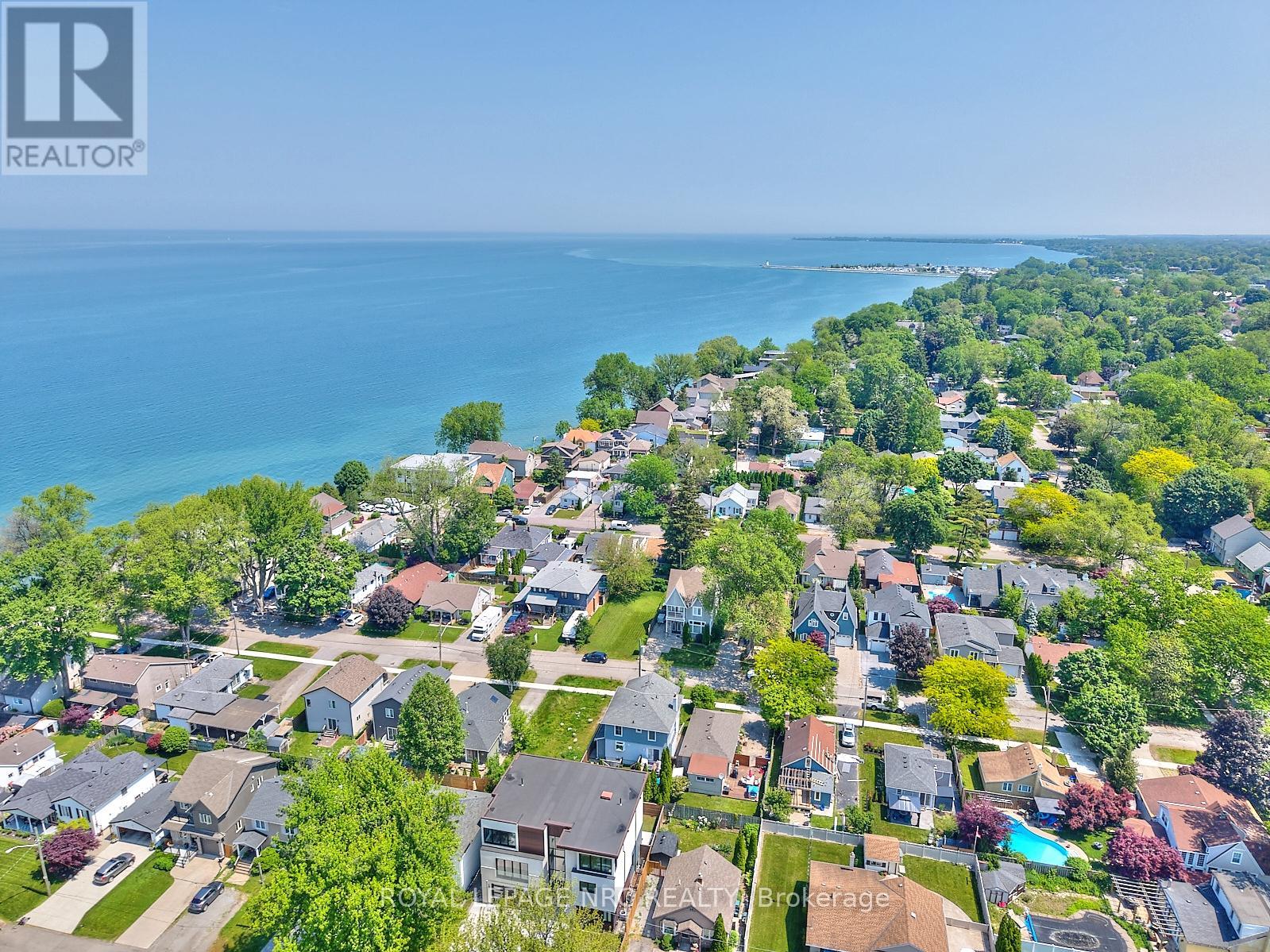 10 Pawling Street, St. Catharines, Ontario  L2N 5M2 - Photo 49 - X12232214