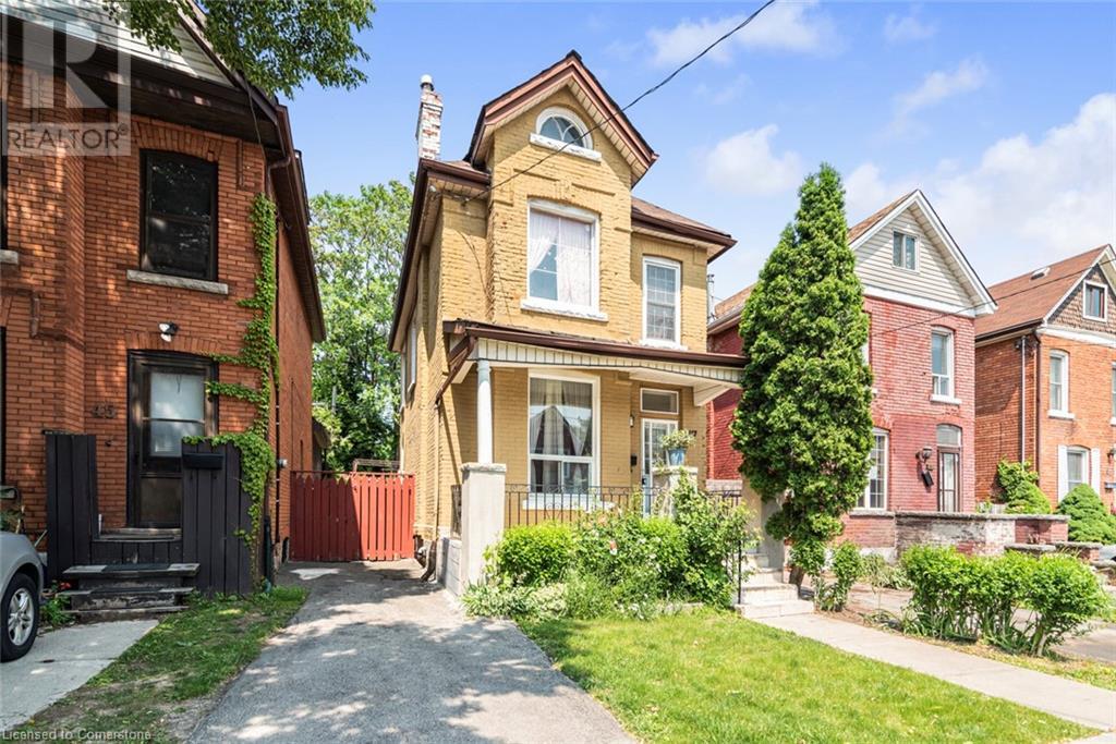 Property at 47 CLYDE Street image 1