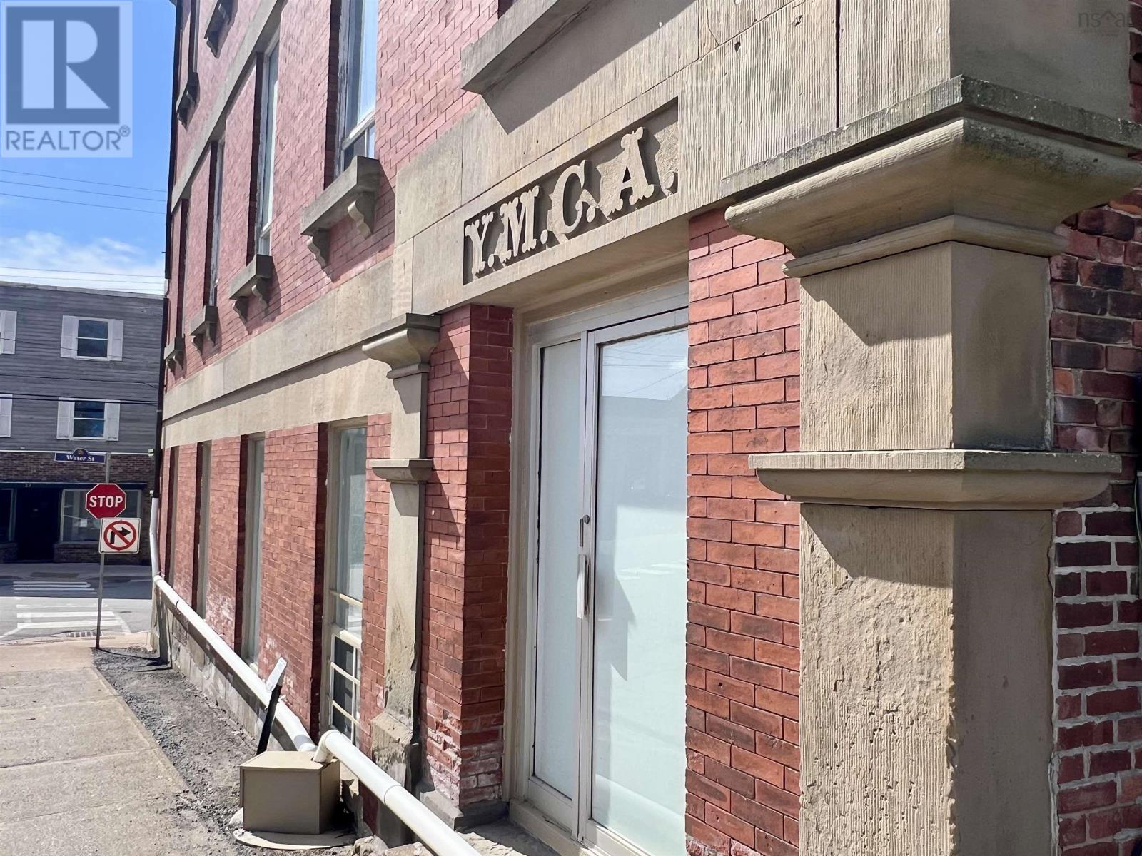 30 Water Street, Pictou, Nova Scotia  B0K 1H0 - Photo 3 - 202506950