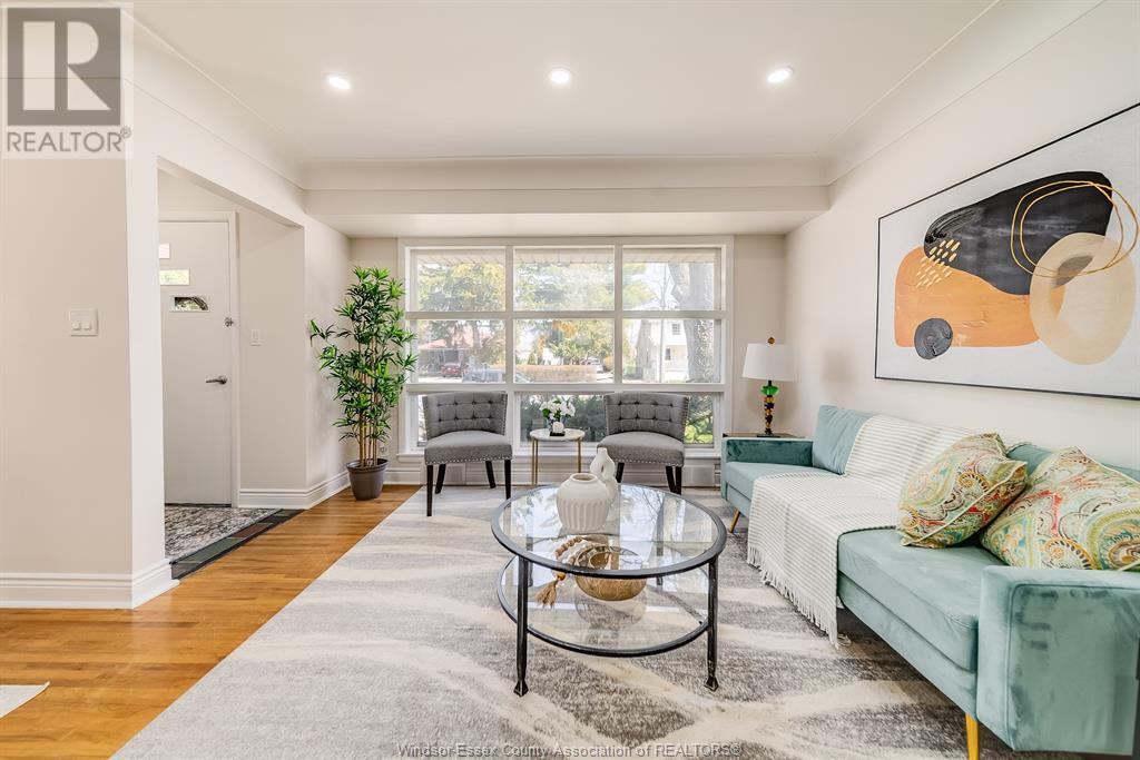 Property at 465 RIVERDALE AVENUE image 5