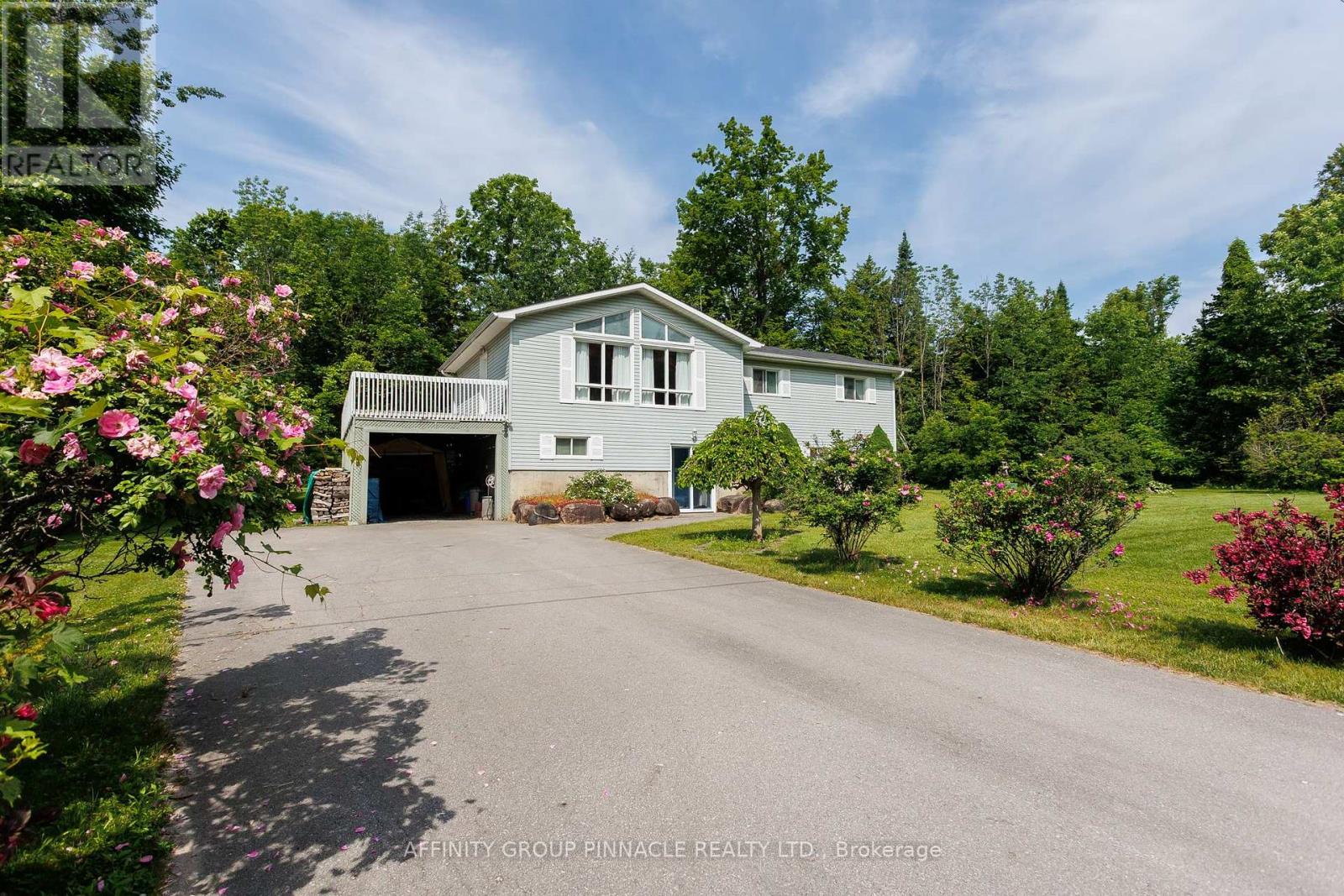Property at 3 HEMLOCK STREET image 1