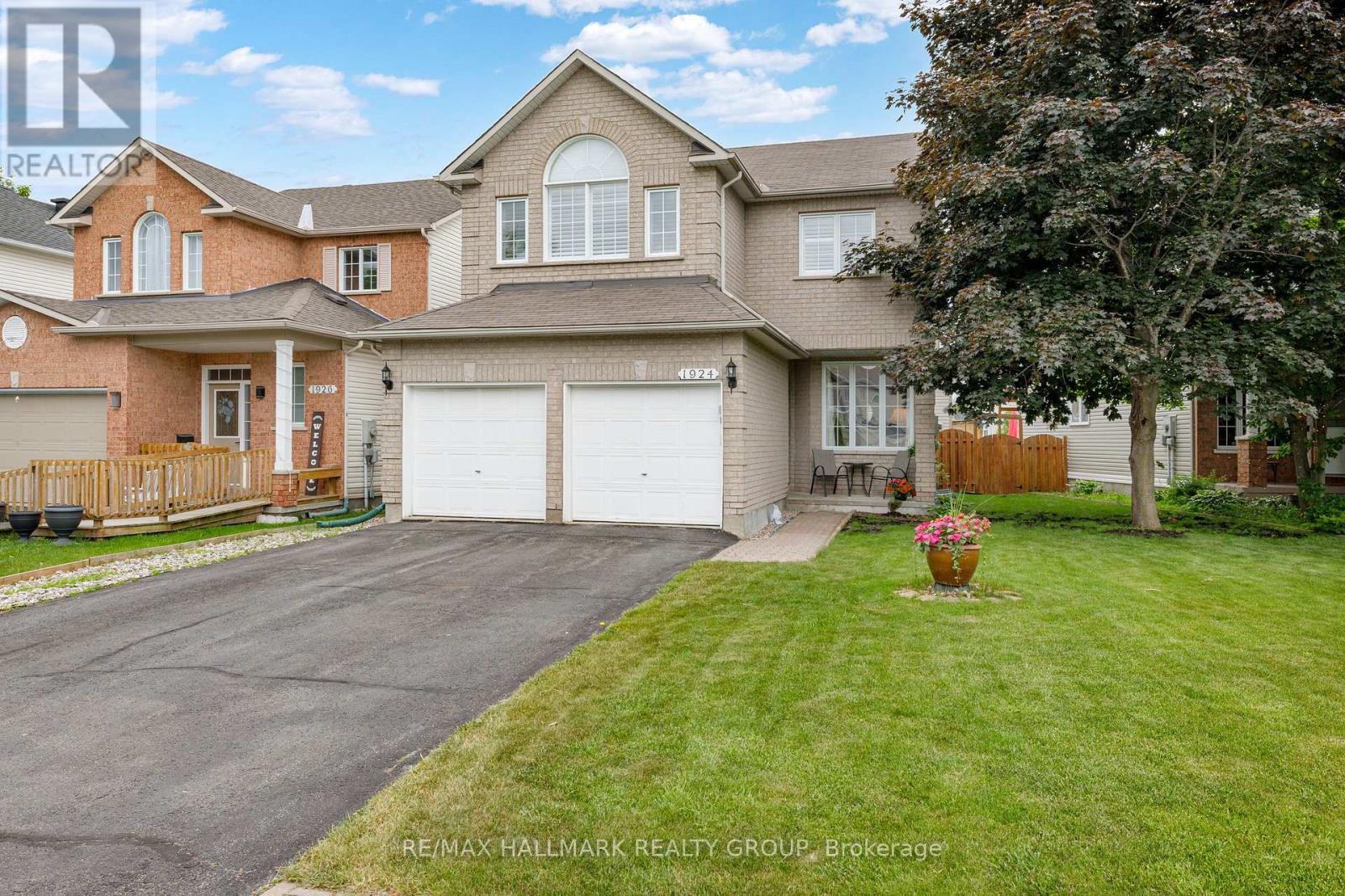 Property at 1924 LOBELIA WAY image 2