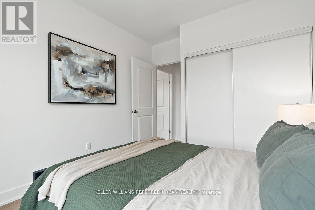 324 - 202 Burnhamthorpe Road E, Mississauga (Mississauga Valleys), Ontario  L5A 0B2 - Photo 17 - W12231952