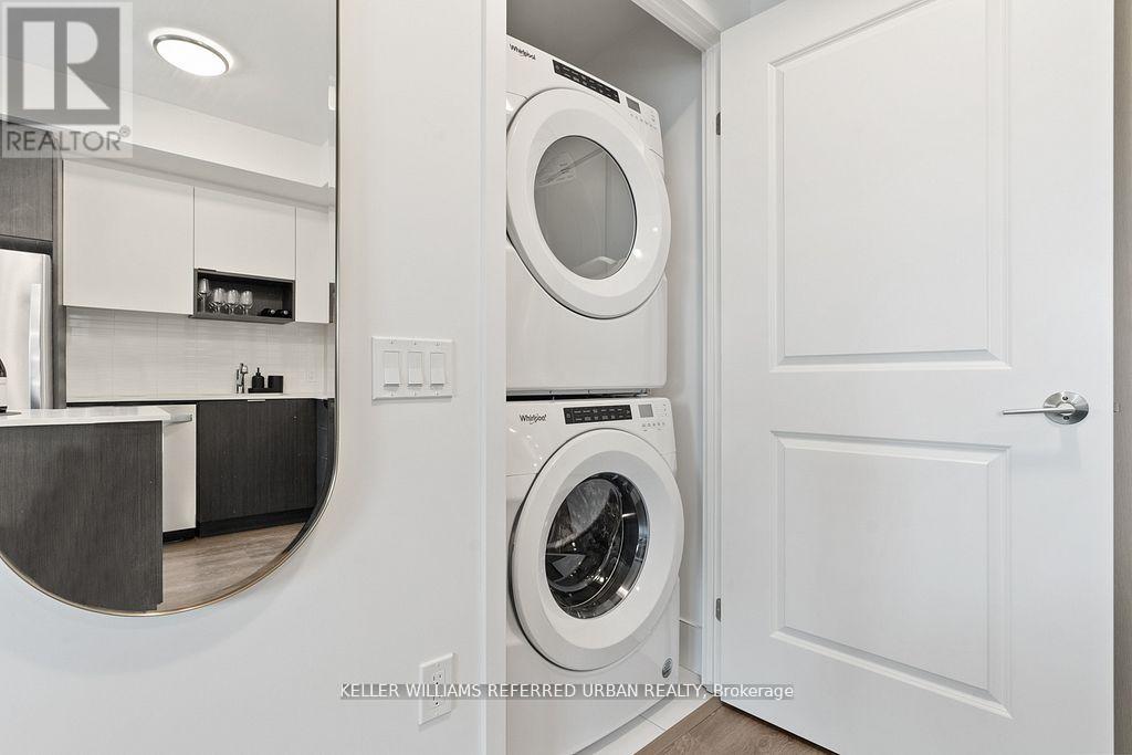 324 - 202 Burnhamthorpe Road E, Mississauga (Mississauga Valleys), Ontario  L5A 0B2 - Photo 19 - W12231952