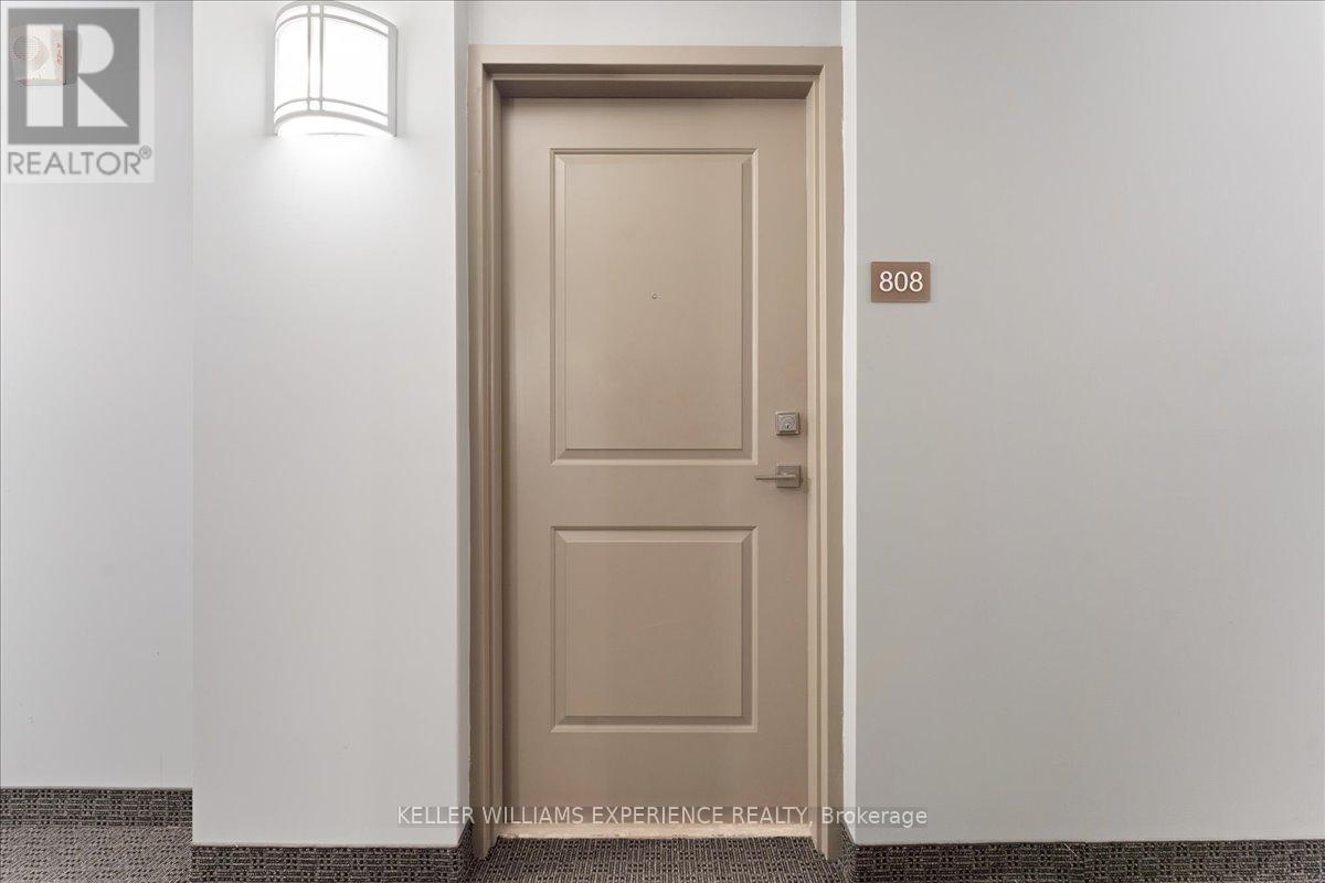 808 - 85 Robinson Street, Hamilton, Ontario  L8P 0B9 - Photo 4 - X12231943