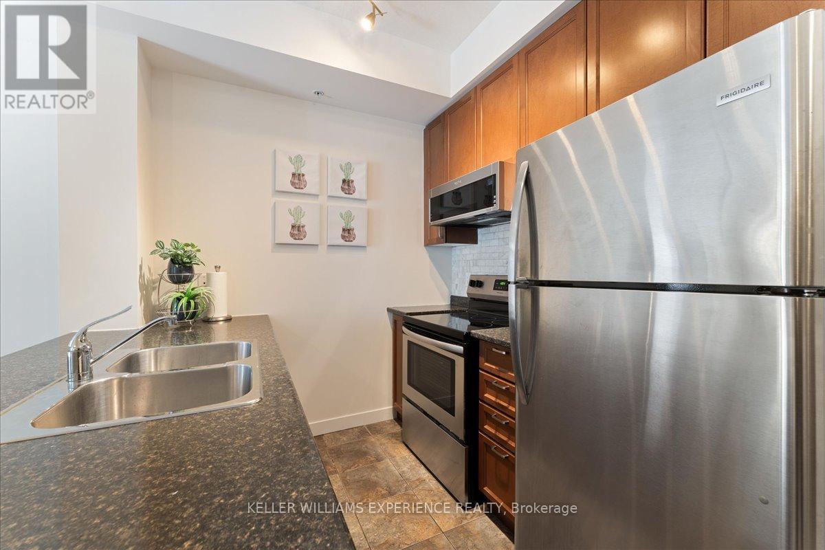 808 - 85 Robinson Street, Hamilton, Ontario  L8P 0B9 - Photo 7 - X12231943
