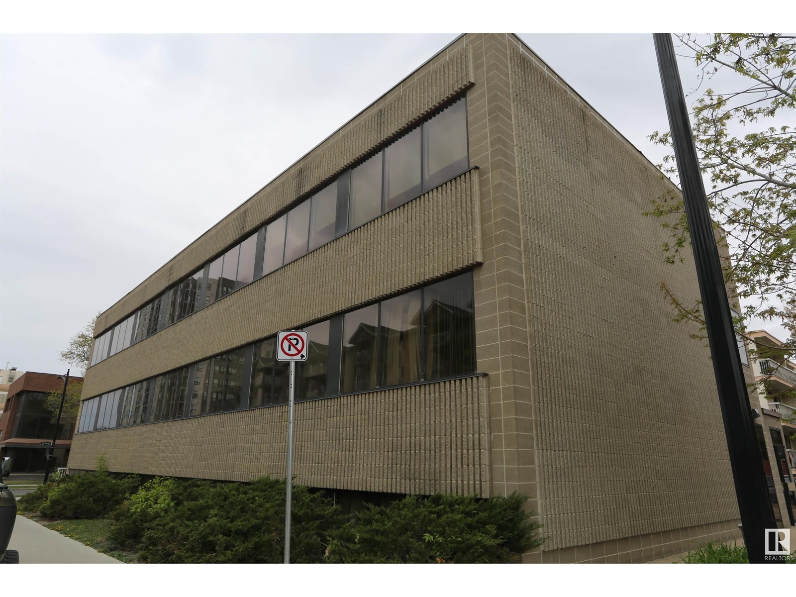 12120 106 Av Nw, Edmonton, Alberta  T5N 0Z2 - Photo 5 - E4443116