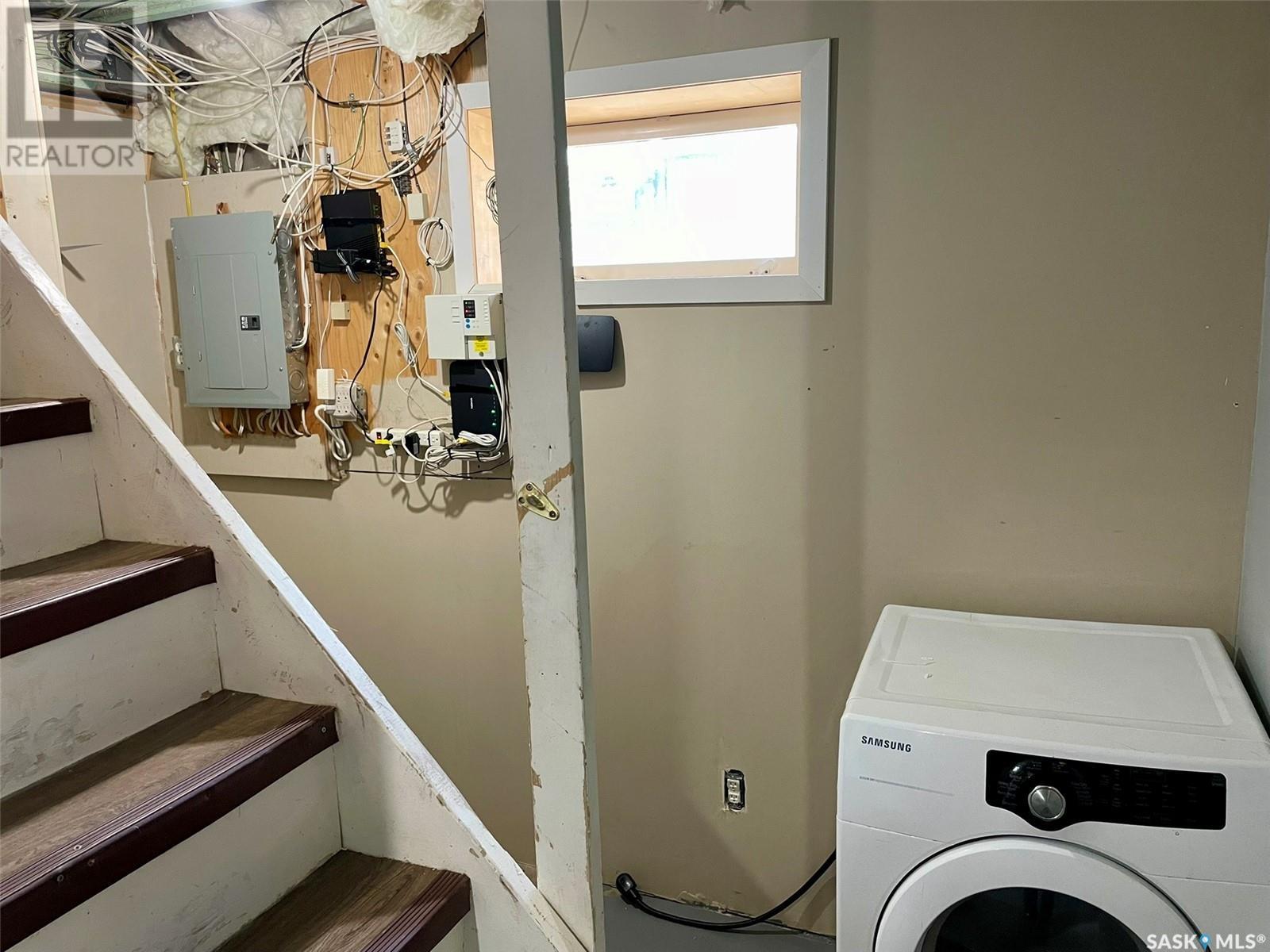 2033 Atkinson Street, Regina, Saskatchewan S4N 3W8 - Photo 21 - SK009926