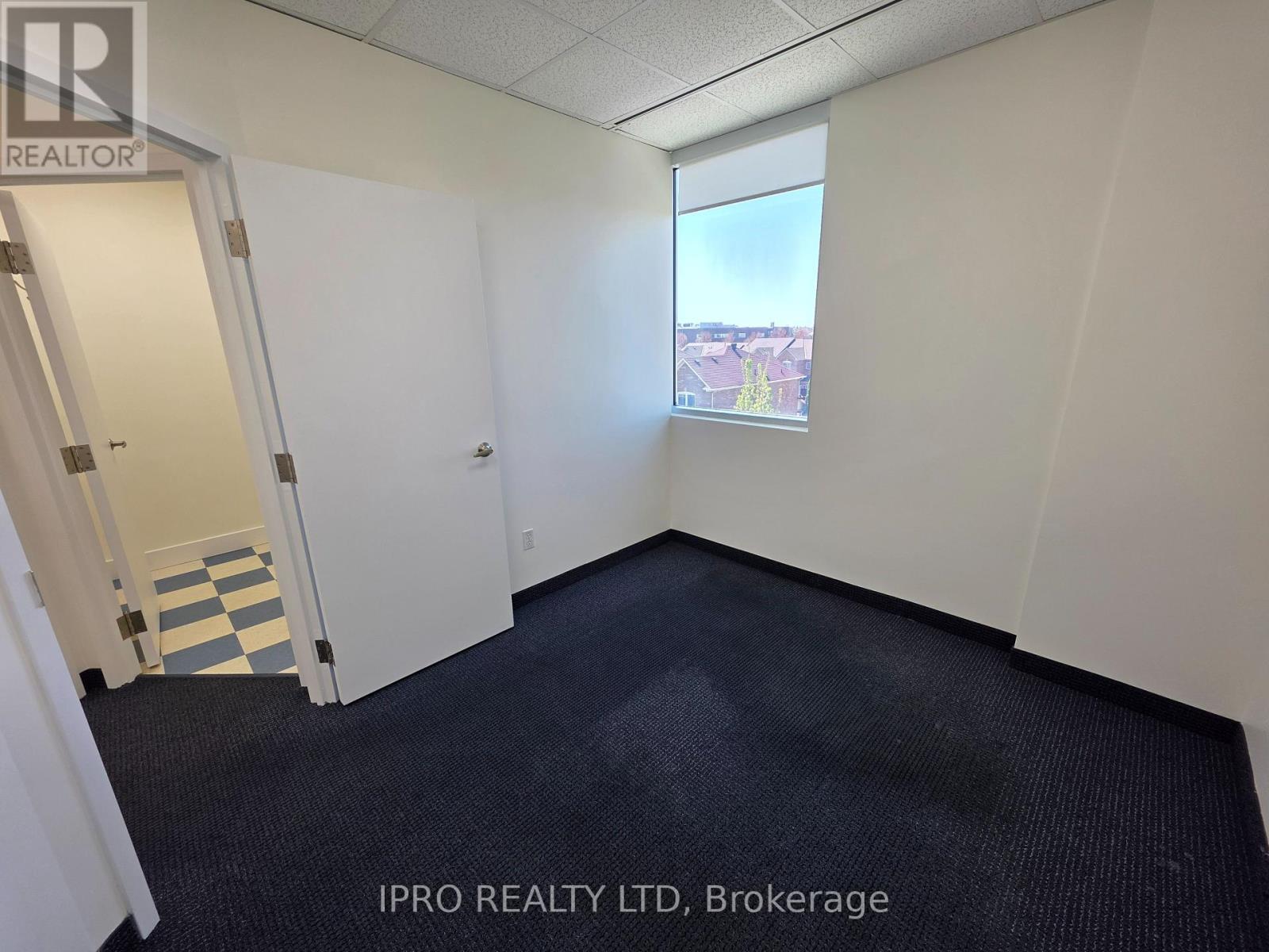Property at 307 - 2250 BOVAIRD DRIVE E image 3