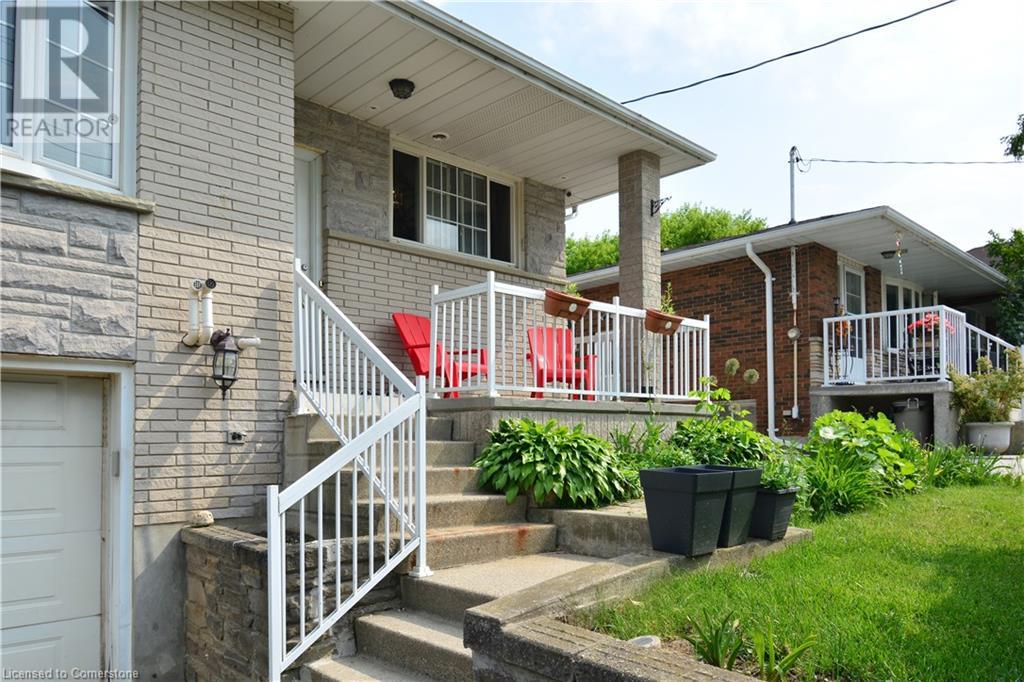 Property at 77 KINZIE Avenue image 3