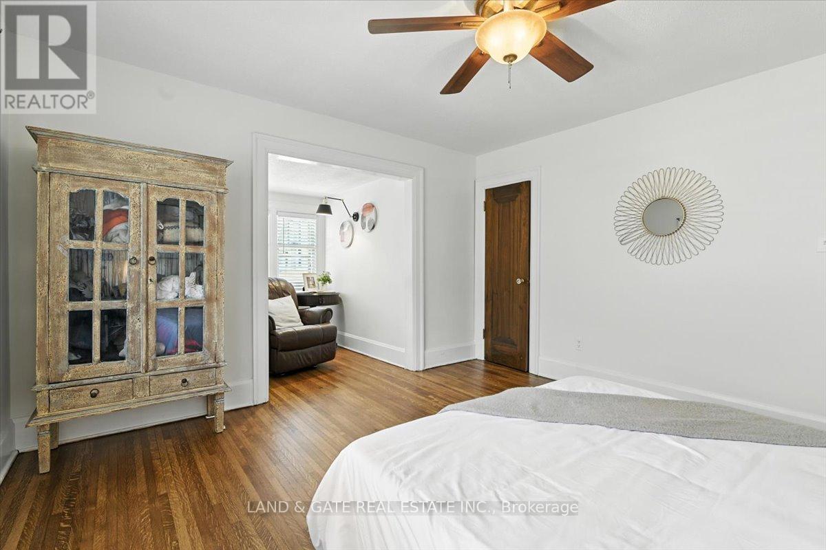 376 King Street E, Oshawa, Ontario  L1H 1E2 - Photo 19 - E12232282