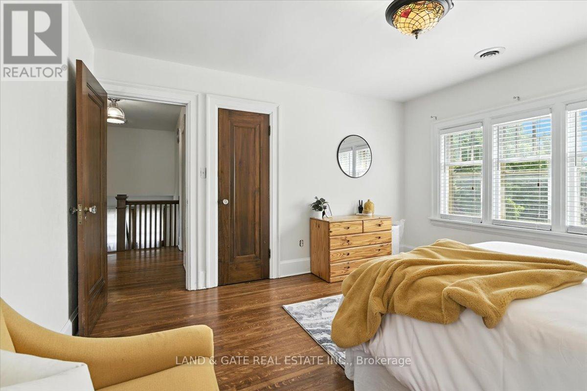 376 King Street E, Oshawa, Ontario  L1H 1E2 - Photo 24 - E12232282