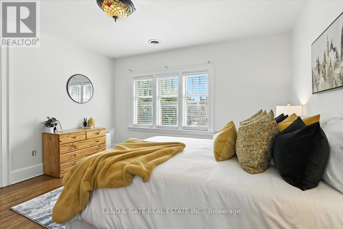 376 King Street E, Oshawa, Ontario  L1H 1E2 - Photo 25 - E12232282